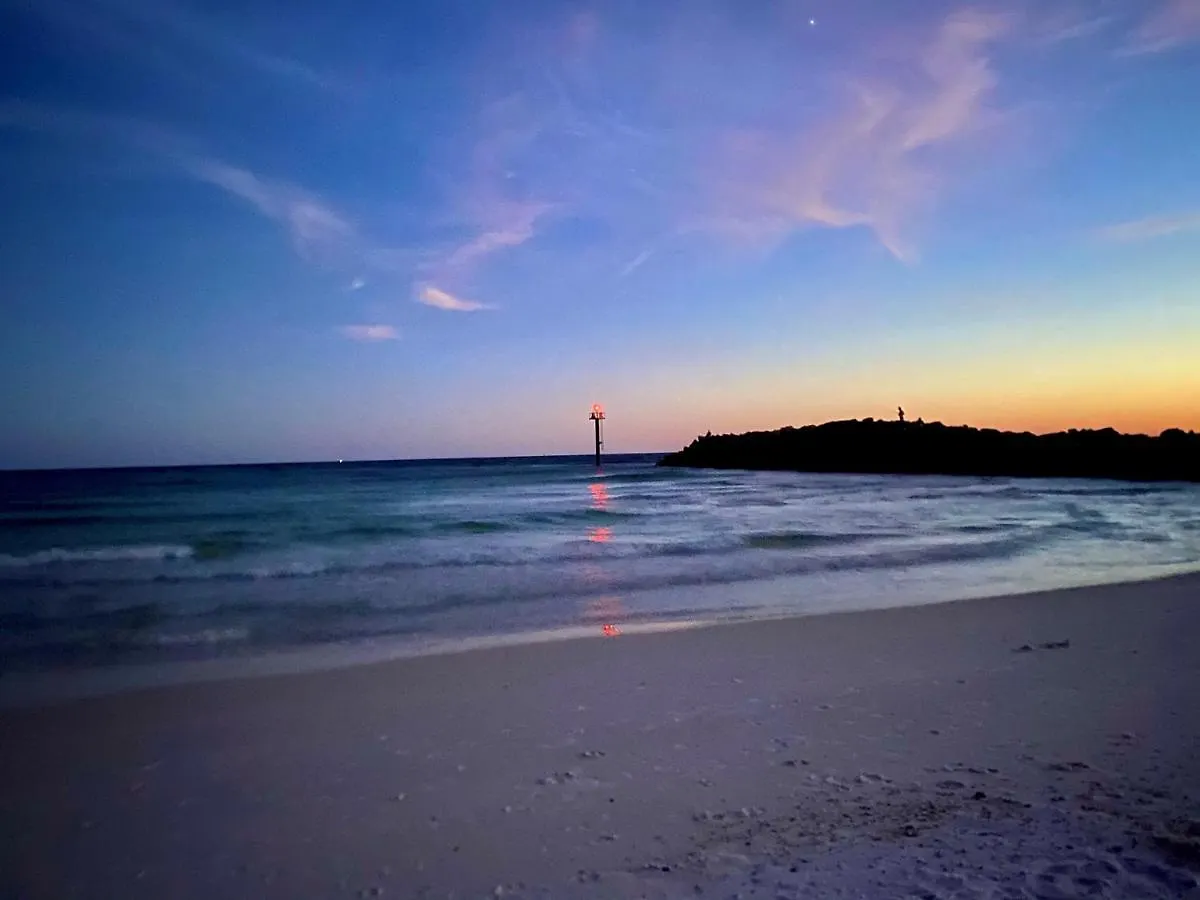 Holiday Surf And Racquet Unit 403 Destin 0*,  United States